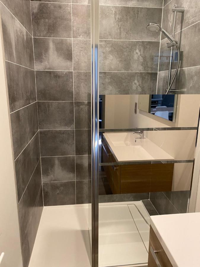 Residence Avec Un T3 Un T2 Et Un Studio En Centre Ville D ארגלס-גזוסט מראה חיצוני תמונה