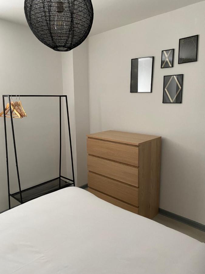 Residence Avec Un T3 Un T2 Et Un Studio En Centre Ville D ארגלס-גזוסט מראה חיצוני תמונה